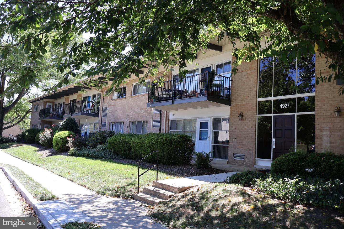 4927 AMERICANA DR #108, ANNANDALE, Virginia 22003, 2 Bedrooms Bedrooms, ,1 BathroomBathrooms,Residential,For sale,4927 AMERICANA DR #108,VAFX2264866 MLS # VAFX2264866