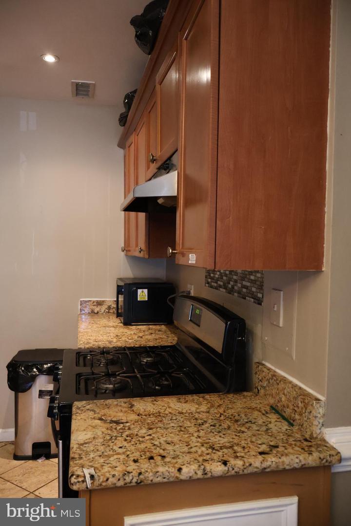 4927 AMERICANA DR #108, ANNANDALE, Virginia 22003, 2 Bedrooms Bedrooms, ,1 BathroomBathrooms,Residential,For sale,4927 AMERICANA DR #108,VAFX2264866 MLS # VAFX2264866