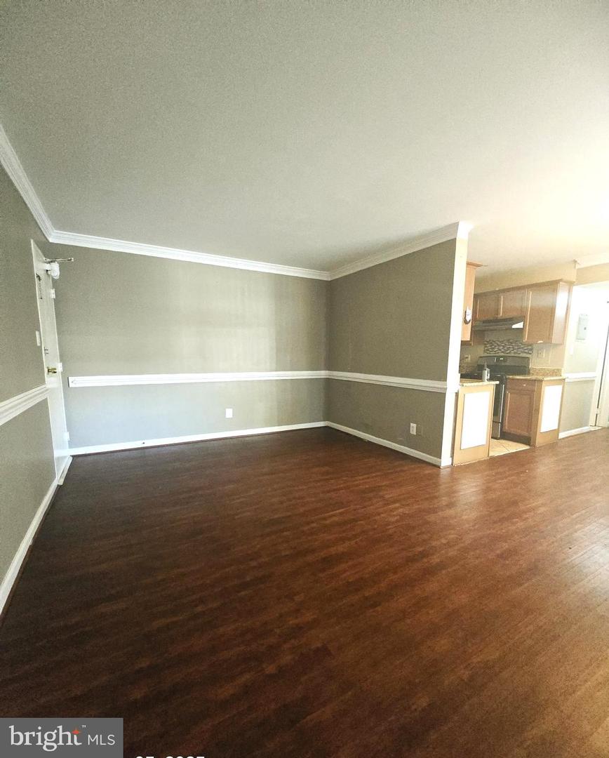 4927 AMERICANA DR #108, ANNANDALE, Virginia 22003, 2 Bedrooms Bedrooms, ,1 BathroomBathrooms,Residential,For sale,4927 AMERICANA DR #108,VAFX2264866 MLS # VAFX2264866