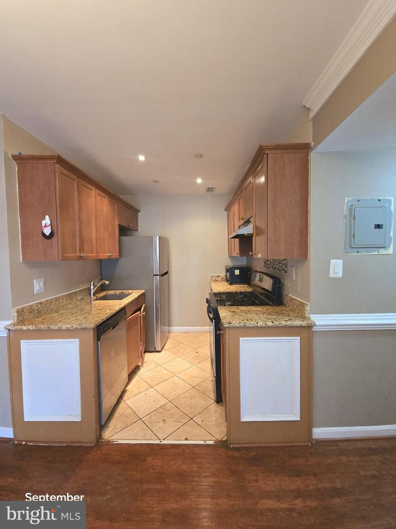 4927 AMERICANA DR #108, ANNANDALE, Virginia 22003, 2 Bedrooms Bedrooms, ,1 BathroomBathrooms,Residential,For sale,4927 AMERICANA DR #108,VAFX2264866 MLS # VAFX2264866