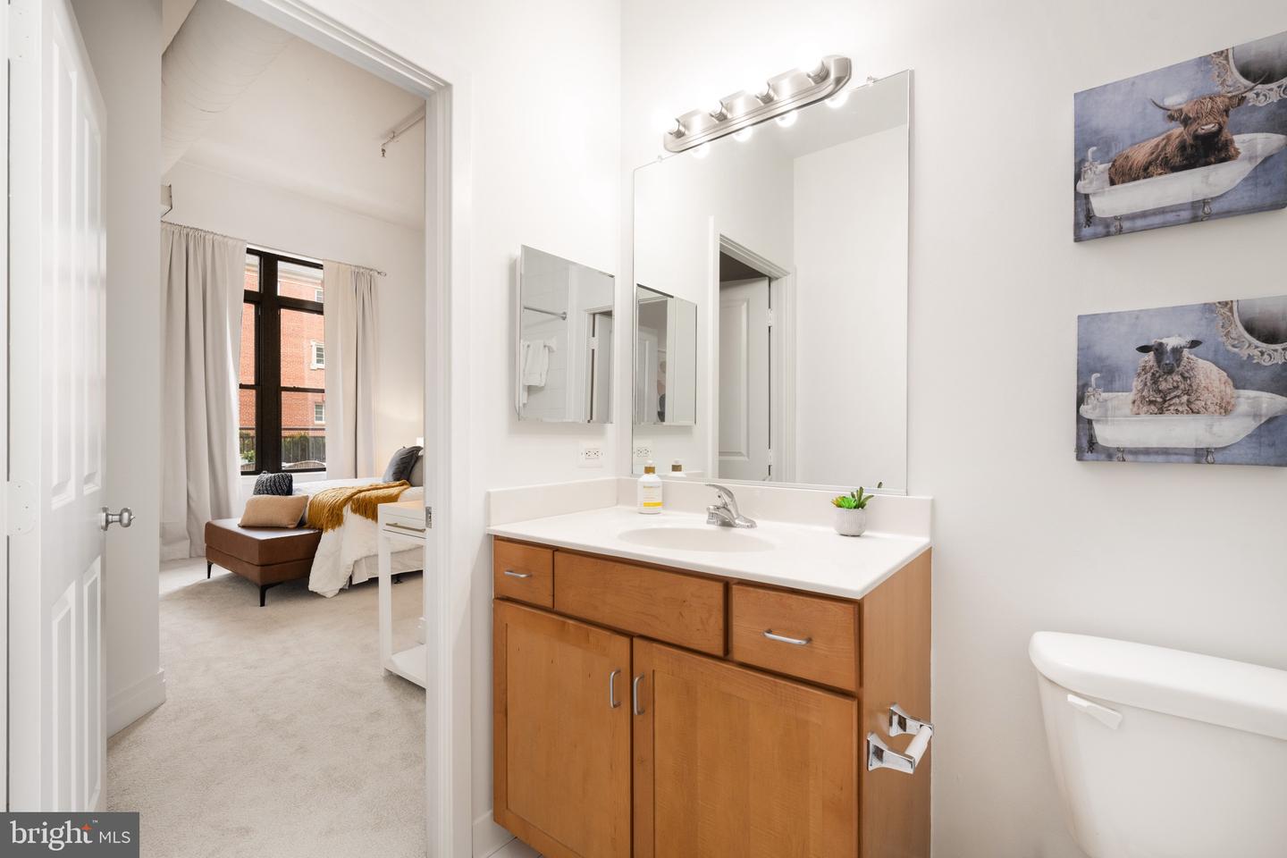 2220 FAIRFAX DR #101, ARLINGTON, Virginia 22201, 1 Bedroom Bedrooms, ,1 BathroomBathrooms,Residential,For sale,2220 FAIRFAX DR #101,VAAR2063058 MLS # VAAR2063058