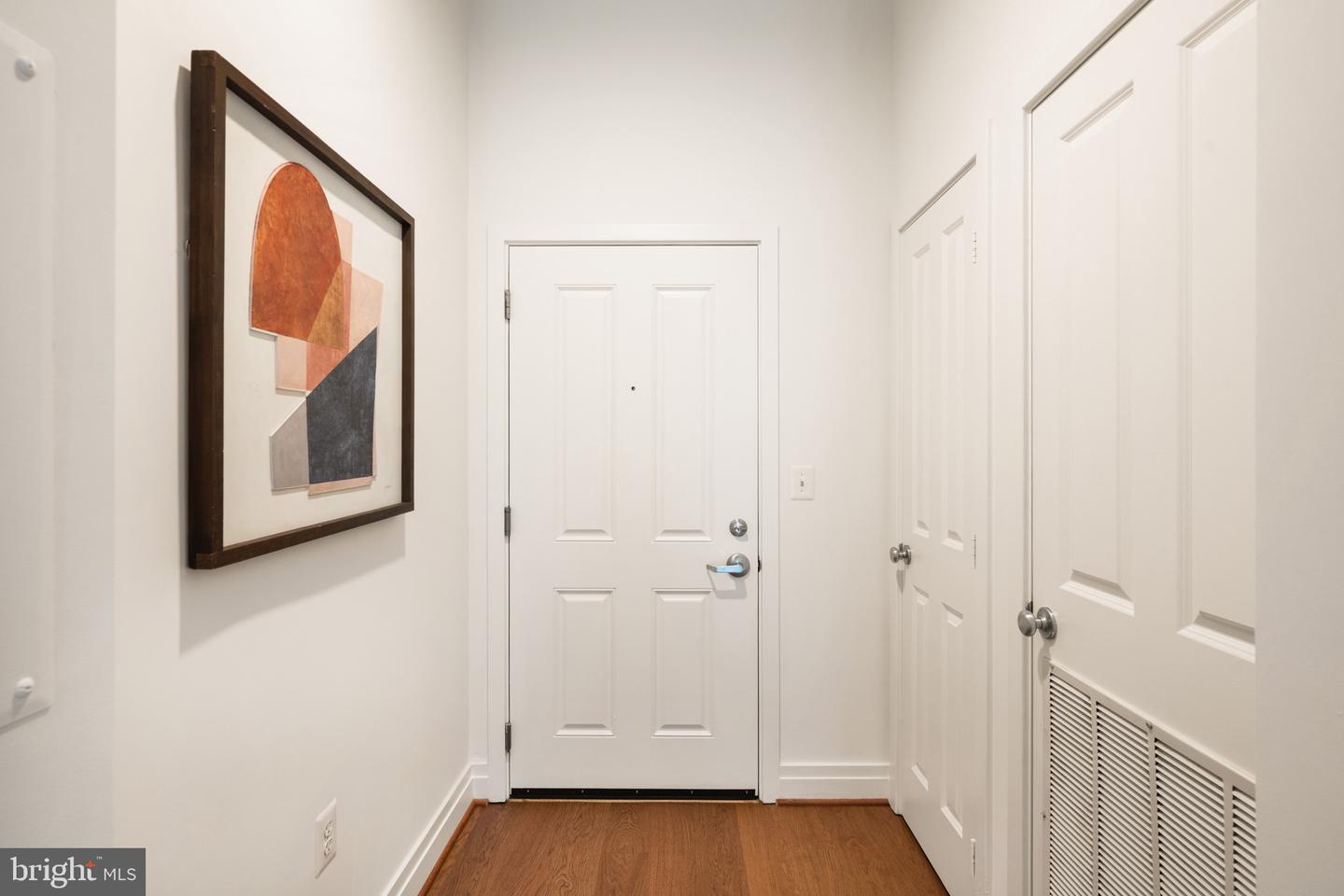 2220 FAIRFAX DR #101, ARLINGTON, Virginia 22201, 1 Bedroom Bedrooms, ,1 BathroomBathrooms,Residential,For sale,2220 FAIRFAX DR #101,VAAR2063058 MLS # VAAR2063058