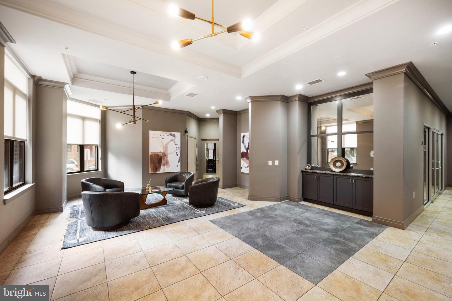 2220 FAIRFAX DR #101, ARLINGTON, Virginia 22201, 1 Bedroom Bedrooms, ,1 BathroomBathrooms,Residential,For sale,2220 FAIRFAX DR #101,VAAR2063058 MLS # VAAR2063058
