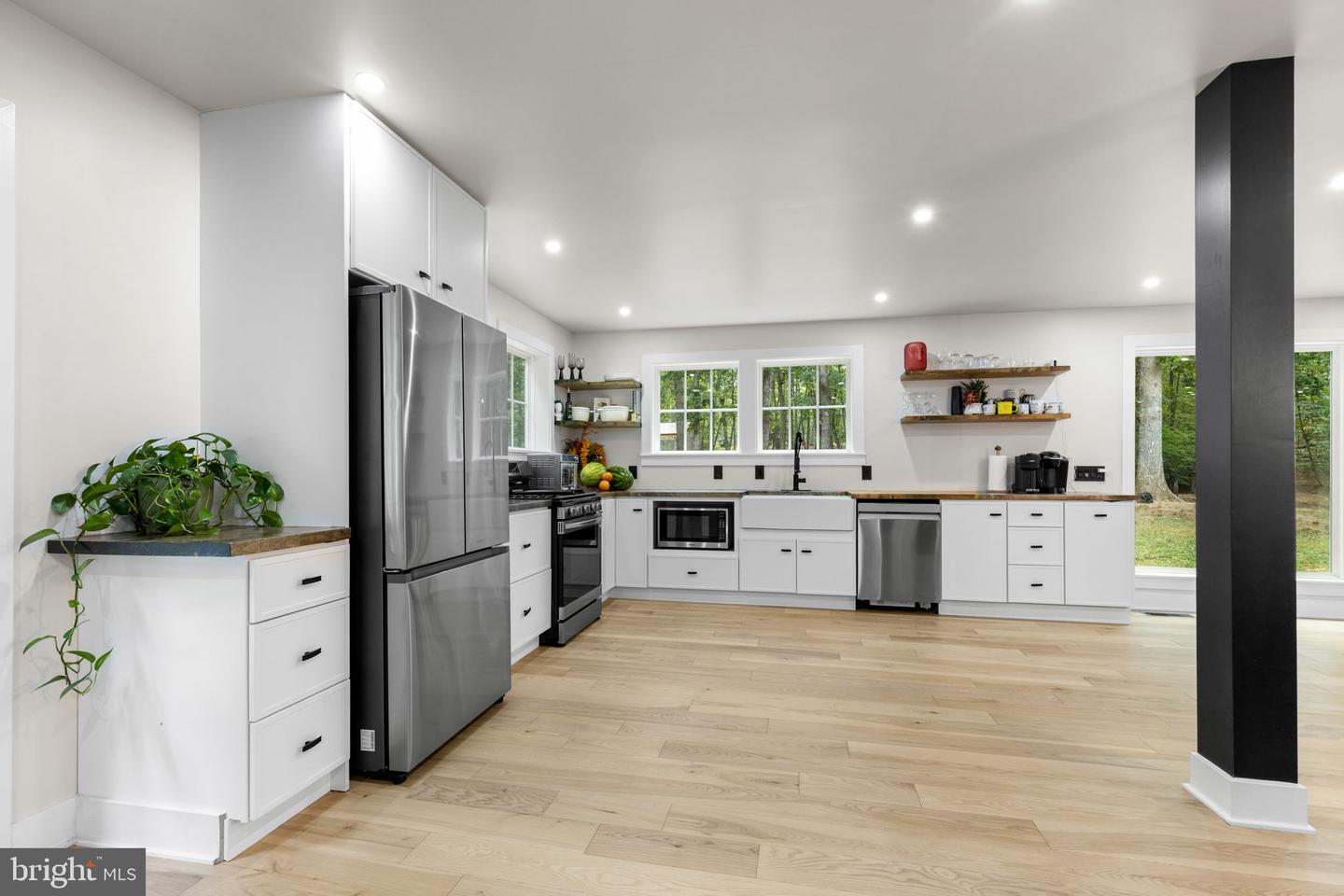 7220 DOROTHY LN, SPOTSYLVANIA, Virginia 22551, 4 Bedrooms Bedrooms, ,3 BathroomsBathrooms,Residential,For sale,7220 DOROTHY LN,VASP2035990 MLS # VASP2035990