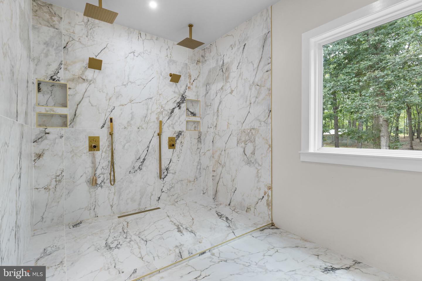 7220 DOROTHY LN, SPOTSYLVANIA, Virginia 22551, 4 Bedrooms Bedrooms, ,3 BathroomsBathrooms,Residential,For sale,7220 DOROTHY LN,VASP2035990 MLS # VASP2035990