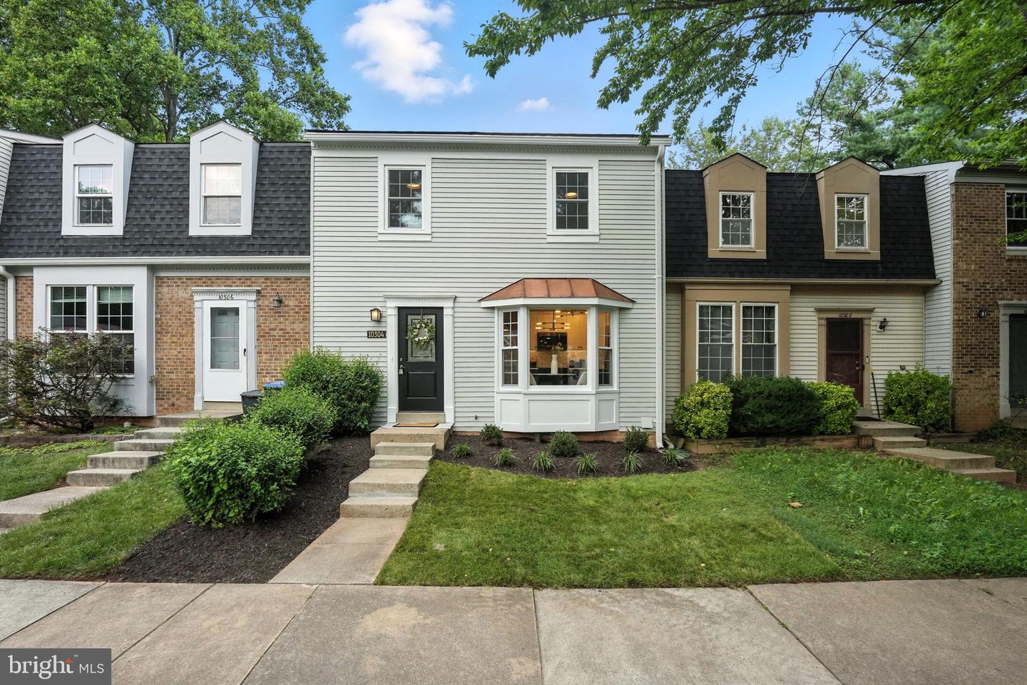 10304 MOCKINGBIRD POND CT, BURKE, Virginia 22015, 3 Bedrooms Bedrooms, ,3 BathroomsBathrooms,Residential,For sale,10304 MOCKINGBIRD POND CT,VAFX2264766 MLS # VAFX2264766