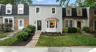 10304 MOCKINGBIRD POND CT, BURKE, Virginia 22015, 3 Bedrooms Bedrooms, ,3 BathroomsBathrooms,Residential,For sale,10304 MOCKINGBIRD POND CT,VAFX2264766 MLS # VAFX2264766