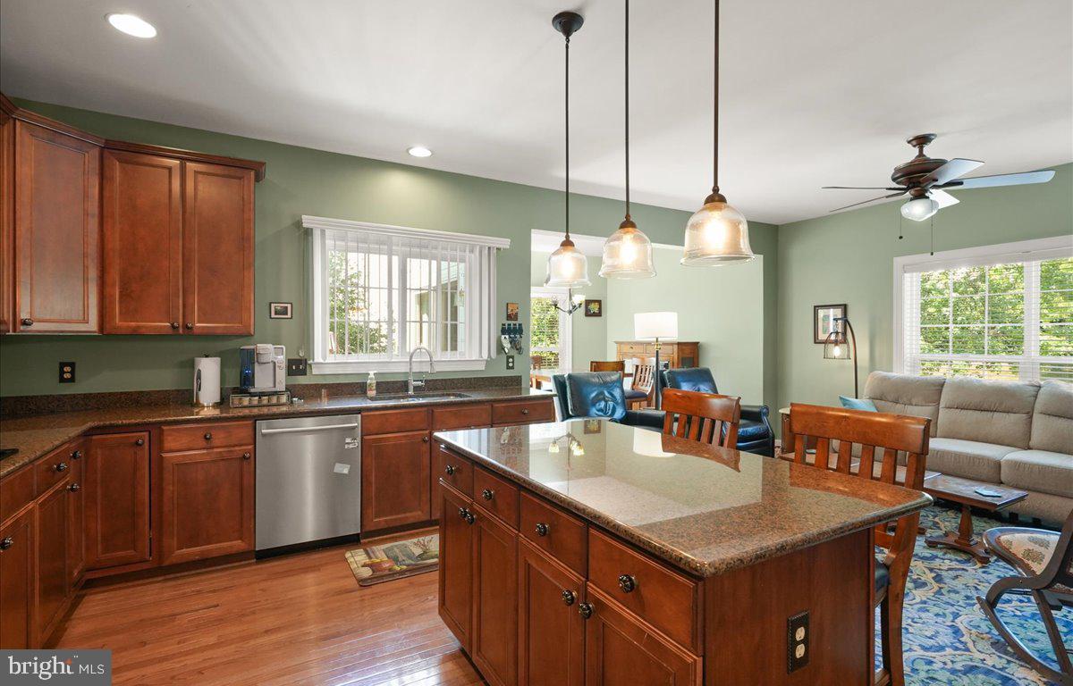 9199 FUREY RD, LORTON, Virginia 22079, 3 Bedrooms Bedrooms, ,3 BathroomsBathrooms,Residential,For sale,9199 FUREY RD,VAFX2264818 MLS # VAFX2264818