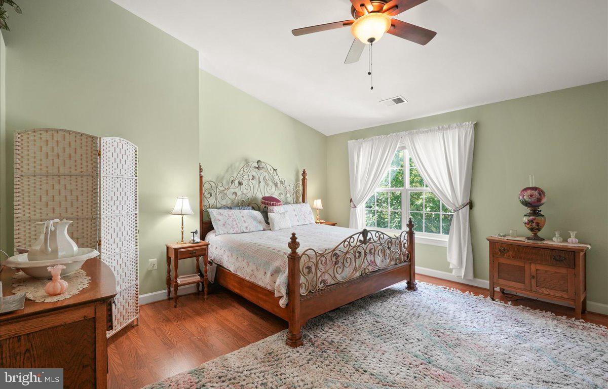 9199 FUREY RD, LORTON, Virginia 22079, 3 Bedrooms Bedrooms, ,3 BathroomsBathrooms,Residential,For sale,9199 FUREY RD,VAFX2264818 MLS # VAFX2264818