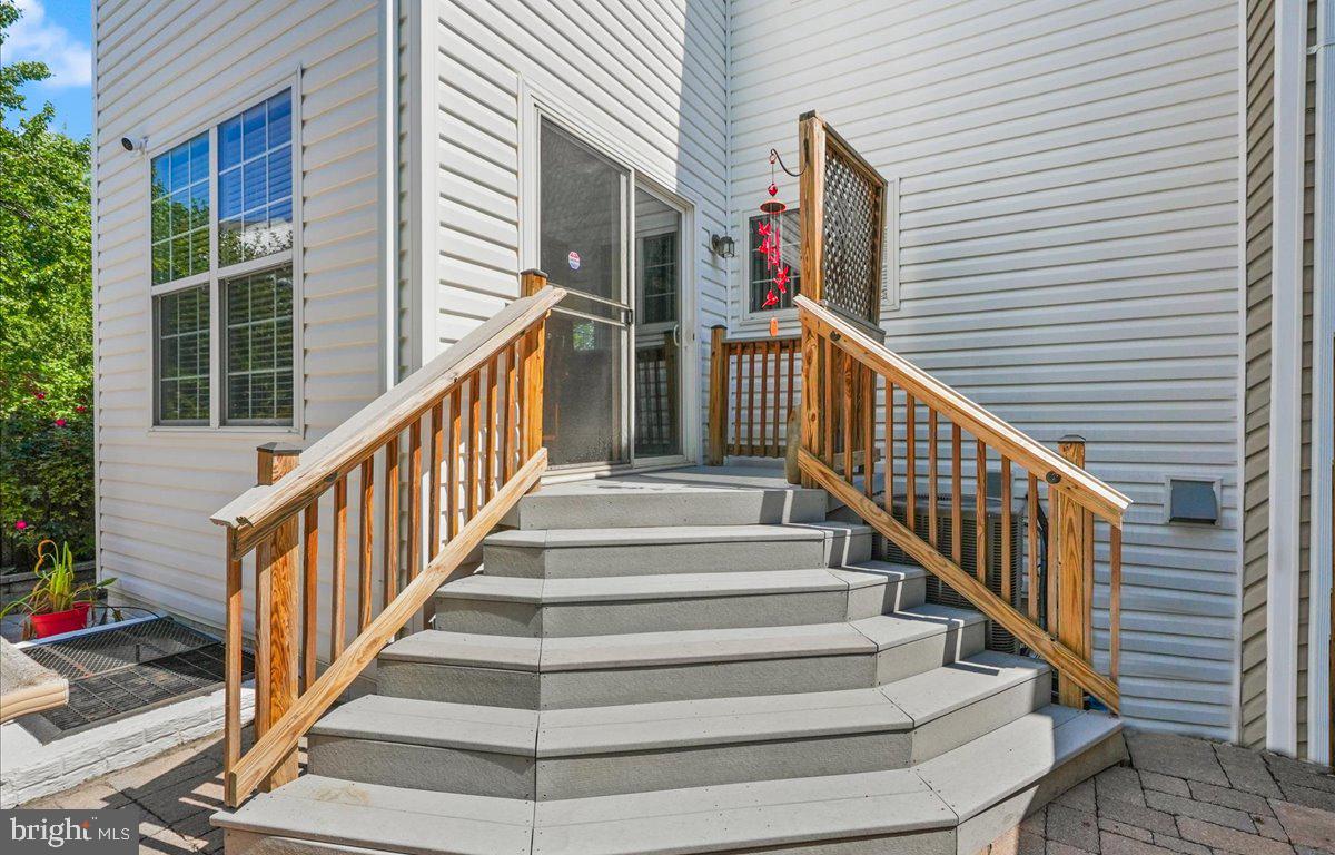 9199 FUREY RD, LORTON, Virginia 22079, 3 Bedrooms Bedrooms, ,3 BathroomsBathrooms,Residential,For sale,9199 FUREY RD,VAFX2264818 MLS # VAFX2264818