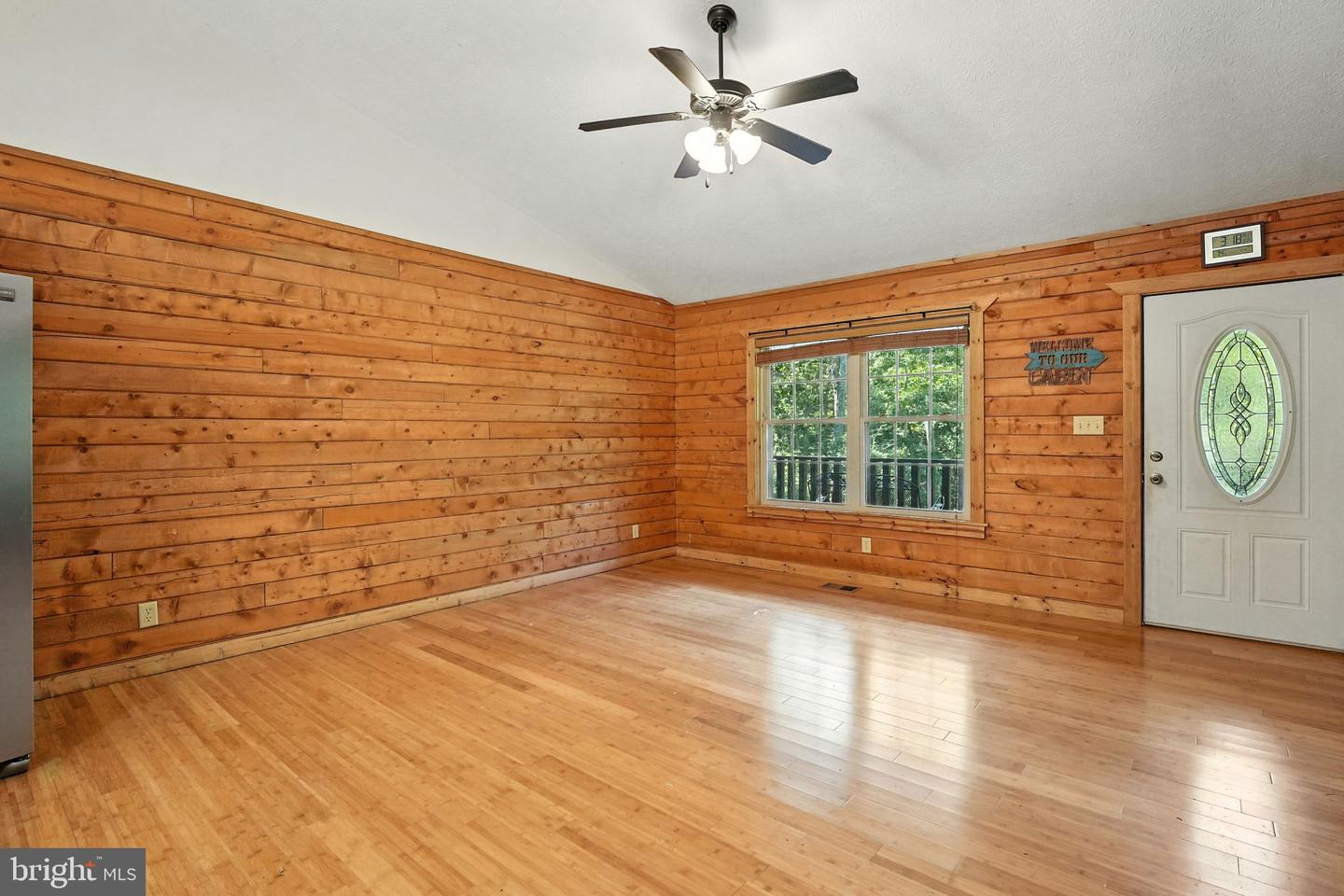 1234 MINE MOUNTAIN LN, FORT VALLEY, Virginia 22652, 3 Bedrooms Bedrooms, ,2 BathroomsBathrooms,Residential,For sale,1234 MINE MOUNTAIN LN,VASH2012424 MLS # VASH2012424