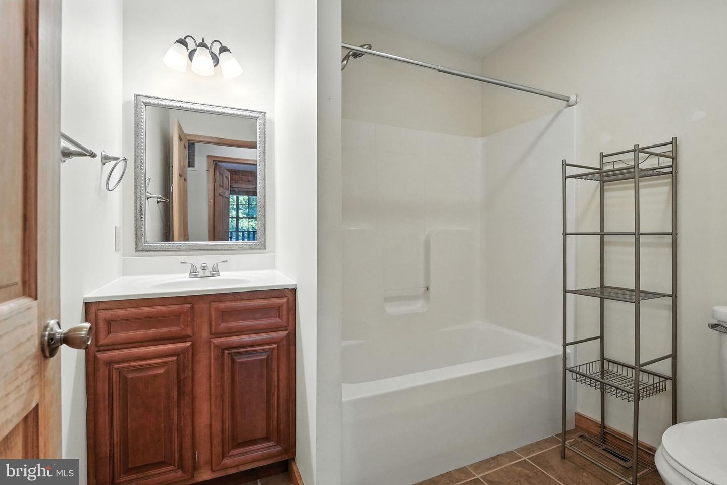1234 MINE MOUNTAIN LN, FORT VALLEY, Virginia 22652, 3 Bedrooms Bedrooms, ,2 BathroomsBathrooms,Residential,For sale,1234 MINE MOUNTAIN LN,VASH2012424 MLS # VASH2012424