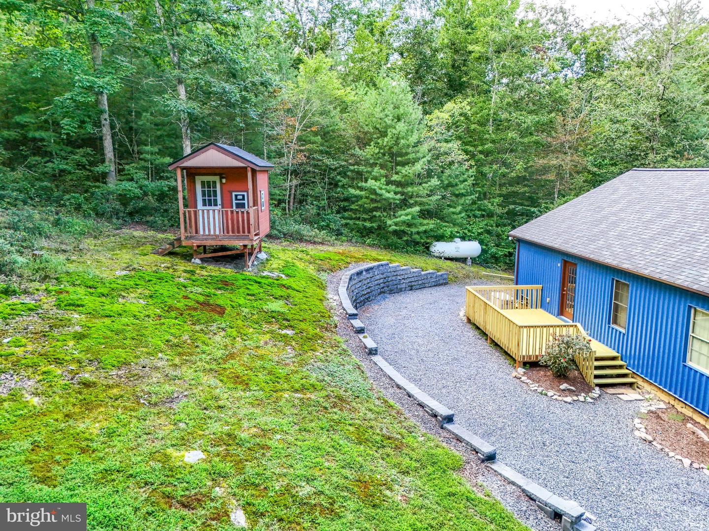 1234 MINE MOUNTAIN LN, FORT VALLEY, Virginia 22652, 3 Bedrooms Bedrooms, ,2 BathroomsBathrooms,Residential,For sale,1234 MINE MOUNTAIN LN,VASH2012424 MLS # VASH2012424