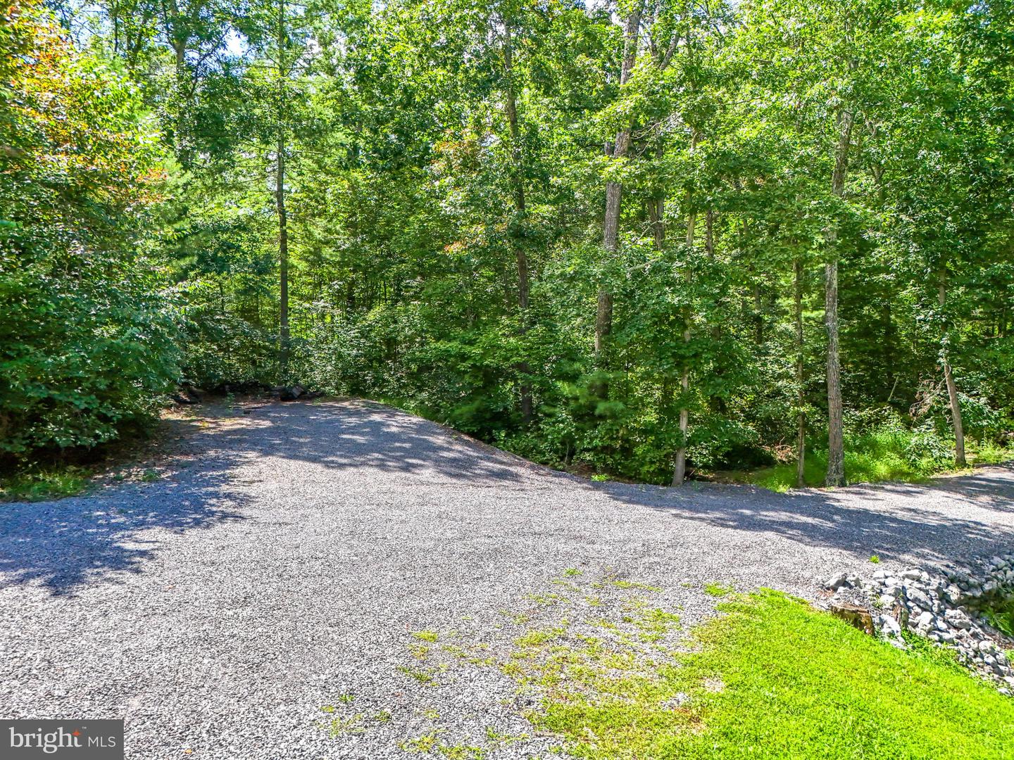 1234 MINE MOUNTAIN LN, FORT VALLEY, Virginia 22652, 3 Bedrooms Bedrooms, ,2 BathroomsBathrooms,Residential,For sale,1234 MINE MOUNTAIN LN,VASH2012424 MLS # VASH2012424