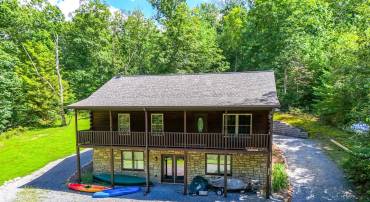 1234 MINE MOUNTAIN LN, FORT VALLEY, Virginia 22652, 3 Bedrooms Bedrooms, ,2 BathroomsBathrooms,Residential,For sale,1234 MINE MOUNTAIN LN,VASH2012424 MLS # VASH2012424