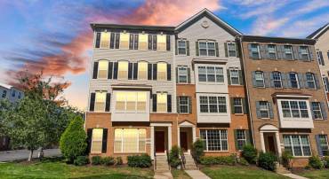 6149 ASTER HAVEN CIR, HAYMARKET, Virginia 20169, 3 Bedrooms Bedrooms, 6 Rooms Rooms,2 BathroomsBathrooms,Residential,For sale,6149 ASTER HAVEN CIR,VAPW2103252 MLS # VAPW2103252