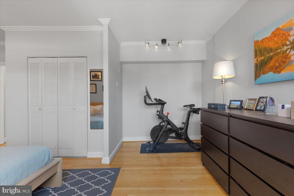 3028 WISCONSIN AVE NW #APT402, WASHINGTON, District Of Columbia 20016, 2 Bedrooms Bedrooms, ,2 BathroomsBathrooms,Residential,For sale,3028 WISCONSIN AVE NW #APT402,DCDC2220304 MLS # DCDC2220304