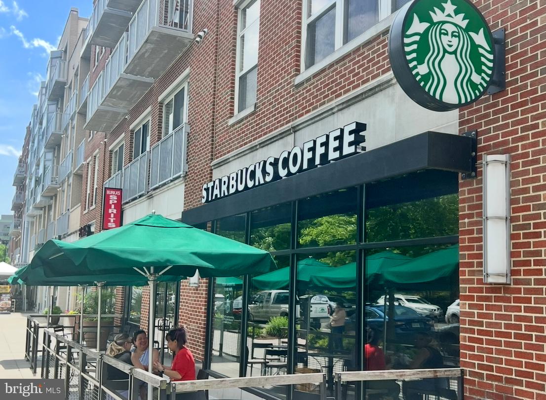 3028 WISCONSIN AVE NW #APT402, WASHINGTON, District Of Columbia 20016, 2 Bedrooms Bedrooms, ,2 BathroomsBathrooms,Residential,For sale,3028 WISCONSIN AVE NW #APT402,DCDC2220304 MLS # DCDC2220304