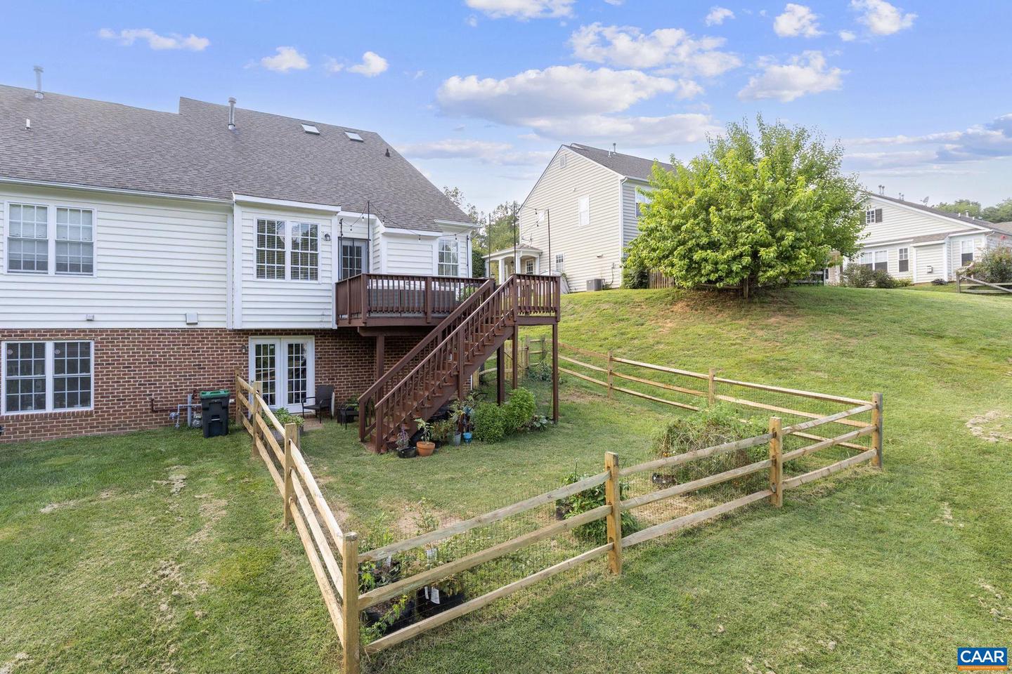 1149 RUSTIC WILLOW LN, CHARLOTTESVILLE, Virginia 22911, 3 Bedrooms Bedrooms, ,2 BathroomsBathrooms,Residential,For sale,1149 RUSTIC WILLOW LN,668585 MLS # 668585
