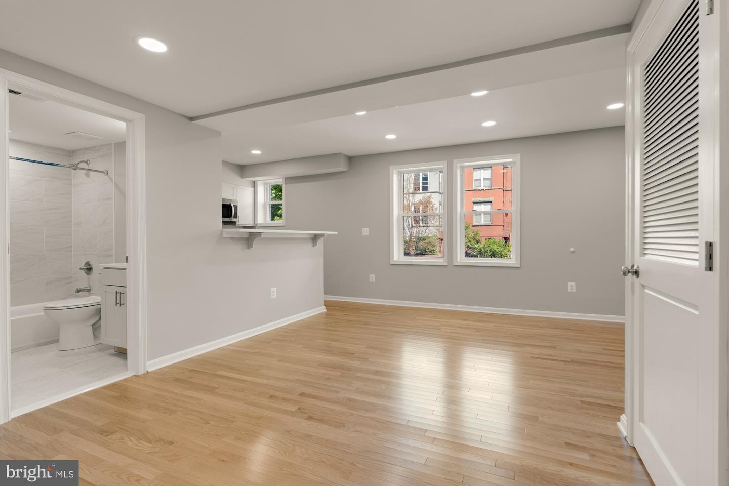 303 SEATON PL NE #2, WASHINGTON, District Of Columbia 20002, 2 Bedrooms Bedrooms, ,1 BathroomBathrooms,Residential,For sale,303 SEATON PL NE #2,DCDC2220342 MLS # DCDC2220342