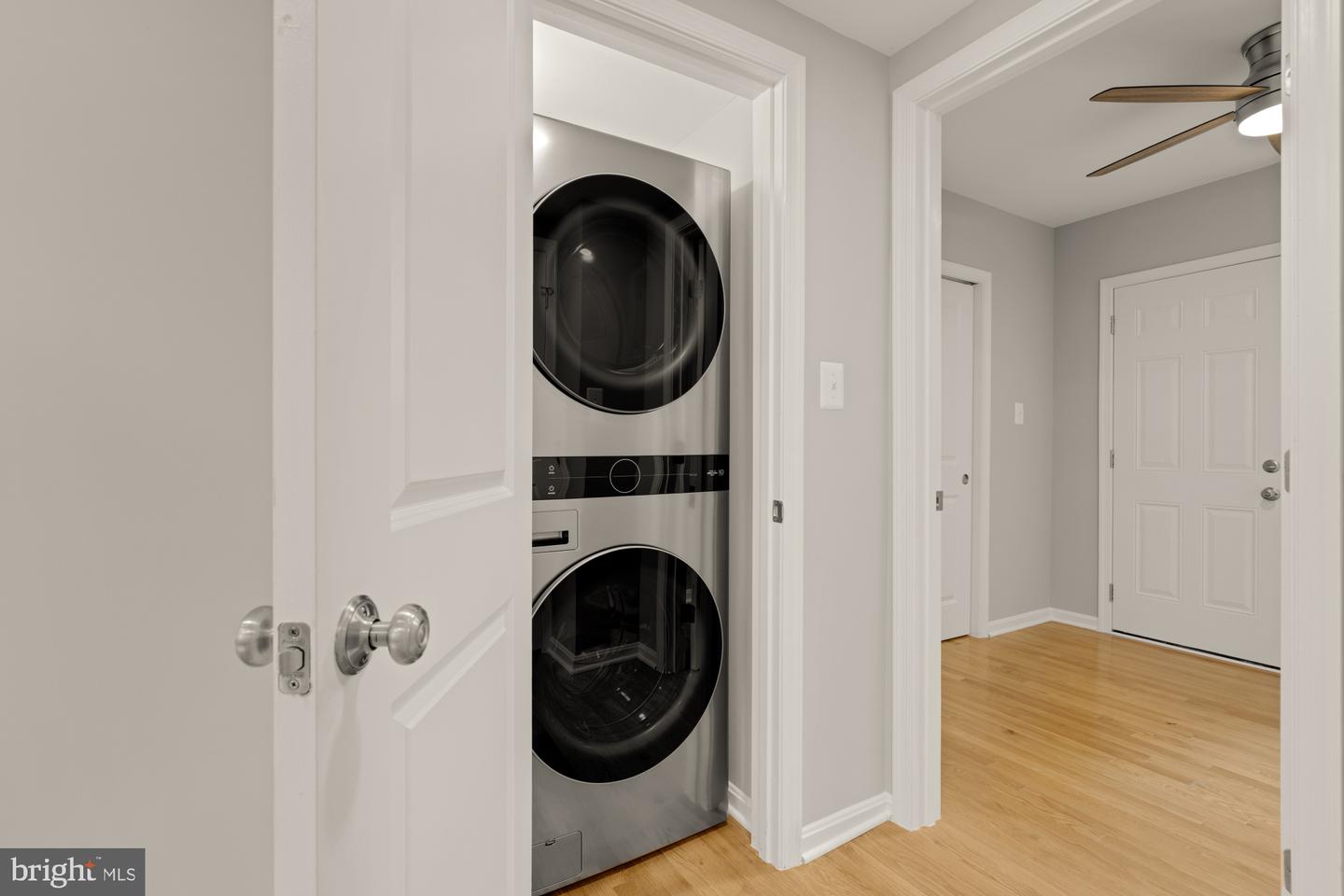 303 SEATON PL NE #2, WASHINGTON, District Of Columbia 20002, 2 Bedrooms Bedrooms, ,1 BathroomBathrooms,Residential,For sale,303 SEATON PL NE #2,DCDC2220342 MLS # DCDC2220342