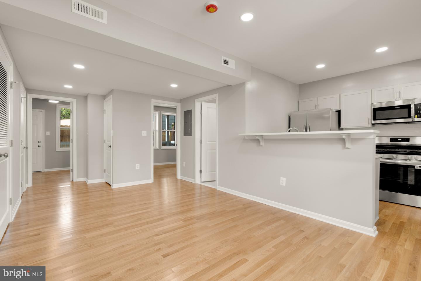 303 SEATON PL NE #2, WASHINGTON, District Of Columbia 20002, 2 Bedrooms Bedrooms, ,1 BathroomBathrooms,Residential,For sale,303 SEATON PL NE #2,DCDC2220342 MLS # DCDC2220342