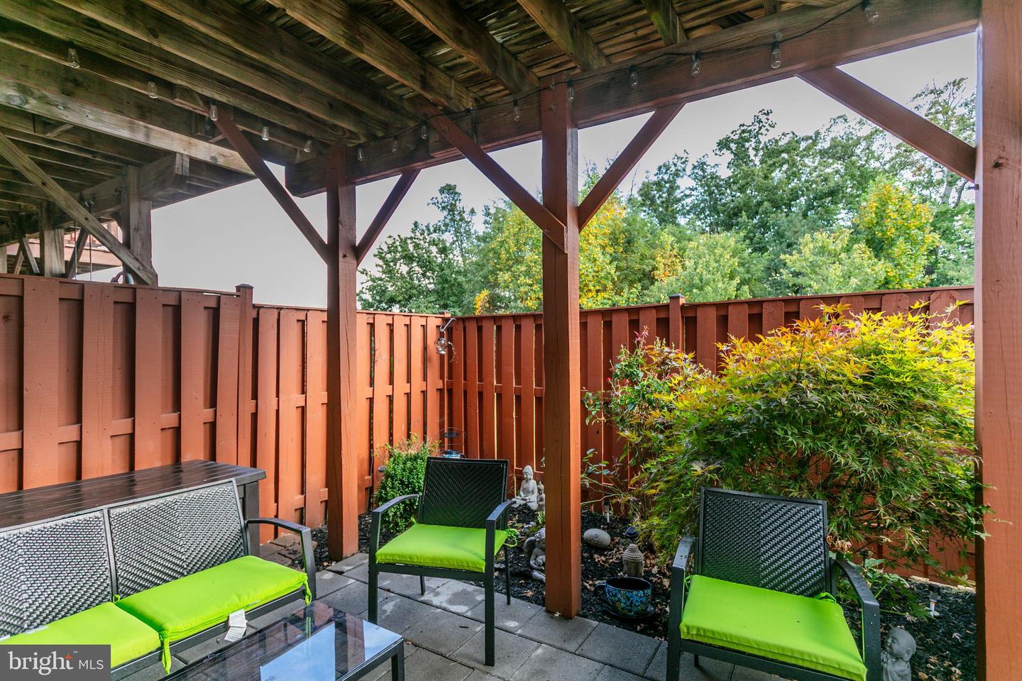 15673 JOHN DISKIN CIR, WOODBRIDGE, Virginia 22191, 3 Bedrooms Bedrooms, 5 Rooms Rooms,3 BathroomsBathrooms,Residential,For sale,15673 JOHN DISKIN CIR,VAPW2103280 MLS # VAPW2103280