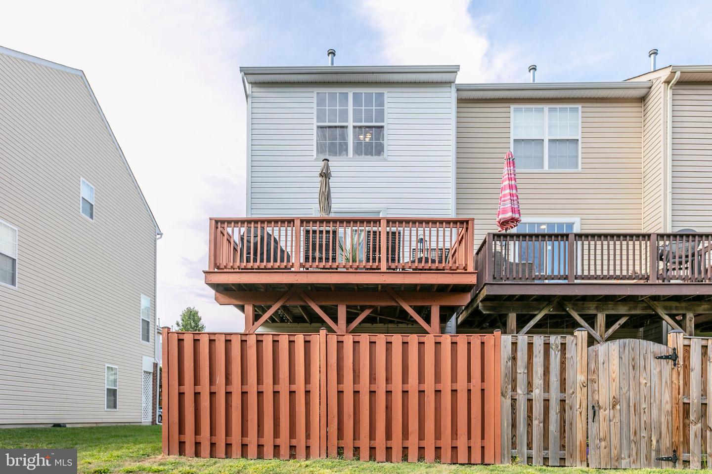 15673 JOHN DISKIN CIR, WOODBRIDGE, Virginia 22191, 3 Bedrooms Bedrooms, 5 Rooms Rooms,3 BathroomsBathrooms,Residential,For sale,15673 JOHN DISKIN CIR,VAPW2103280 MLS # VAPW2103280