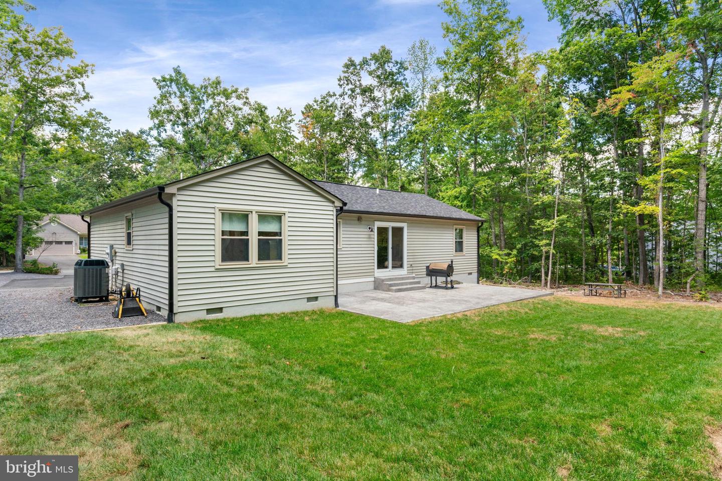 1235 LAKEVIEW PKWY, LOCUST GROVE, Virginia 22508, 3 Bedrooms Bedrooms, ,2 BathroomsBathrooms,Residential,For sale,1235 LAKEVIEW PKWY,VAOR2010670 MLS # VAOR2010670