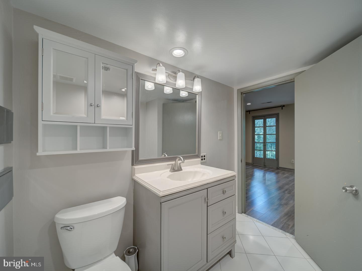 2142 CATHEDRAL AVE NW, WASHINGTON, District Of Columbia 20008, 4 Bedrooms Bedrooms, ,4 BathroomsBathrooms,Residential,For sale,2142 CATHEDRAL AVE NW,DCDC2220438 MLS # DCDC2220438