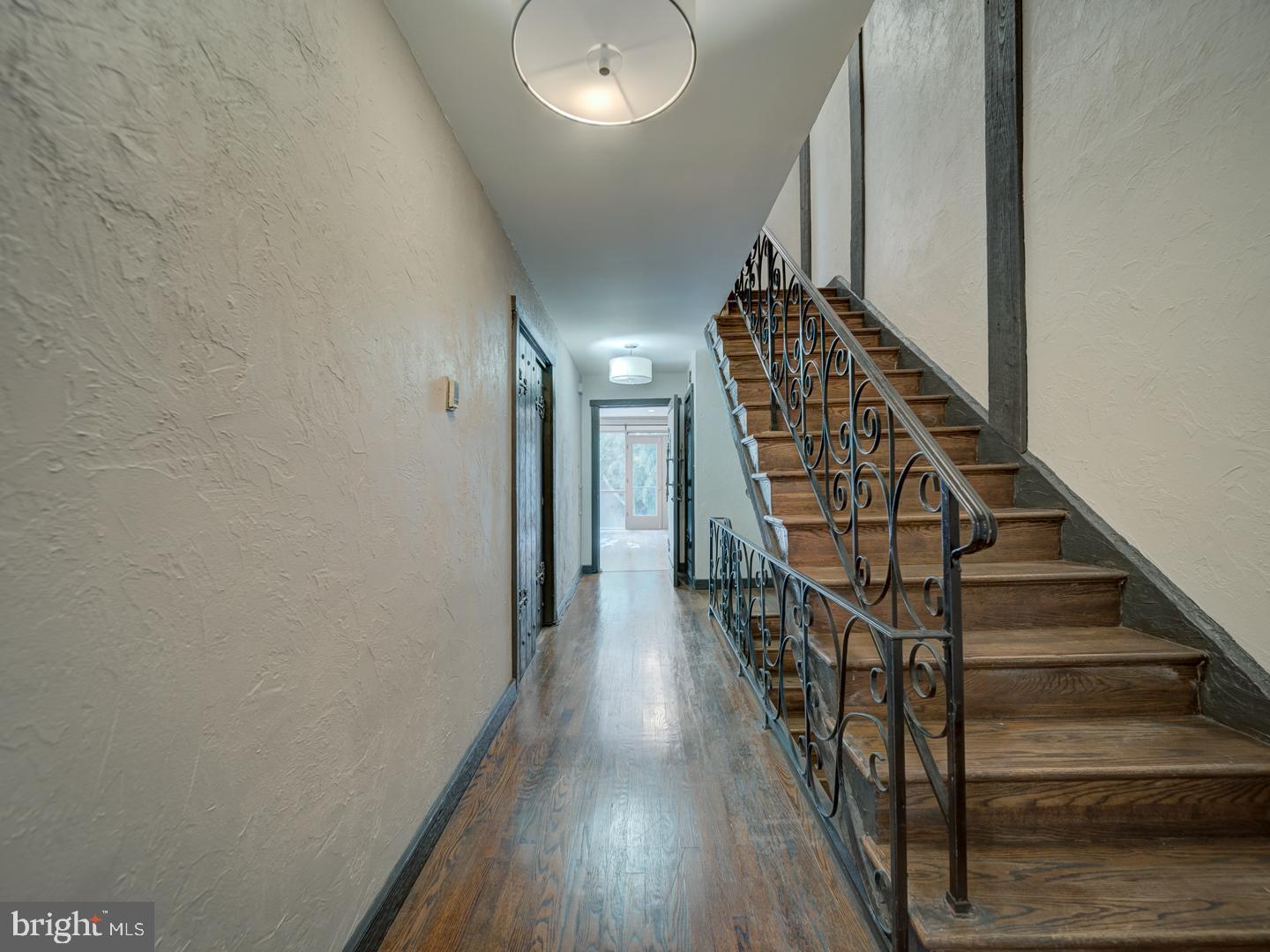 2142 CATHEDRAL AVE NW, WASHINGTON, District Of Columbia 20008, 4 Bedrooms Bedrooms, ,4 BathroomsBathrooms,Residential,For sale,2142 CATHEDRAL AVE NW,DCDC2220438 MLS # DCDC2220438