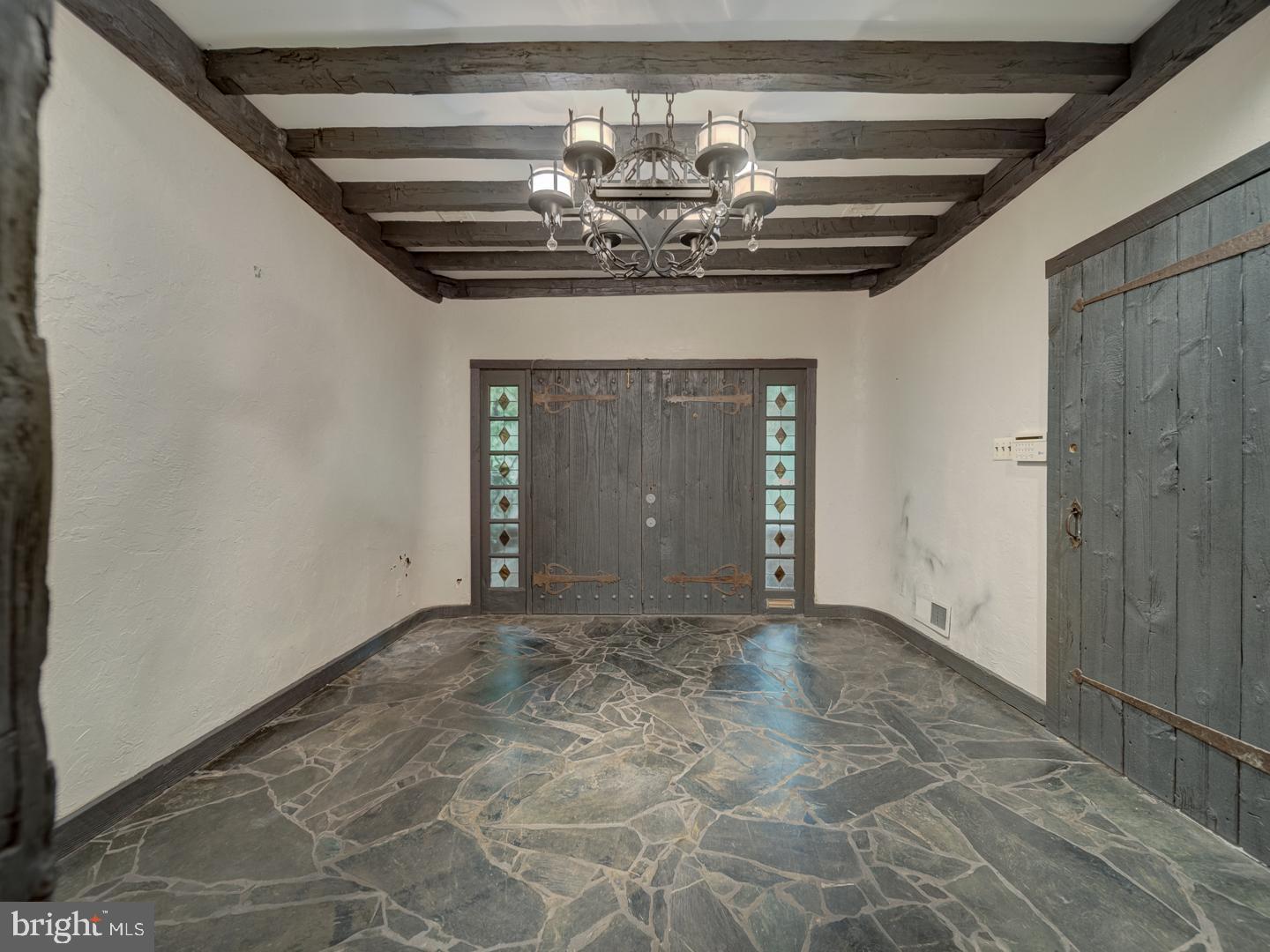 2142 CATHEDRAL AVE NW, WASHINGTON, District Of Columbia 20008, 4 Bedrooms Bedrooms, ,4 BathroomsBathrooms,Residential,For sale,2142 CATHEDRAL AVE NW,DCDC2220438 MLS # DCDC2220438