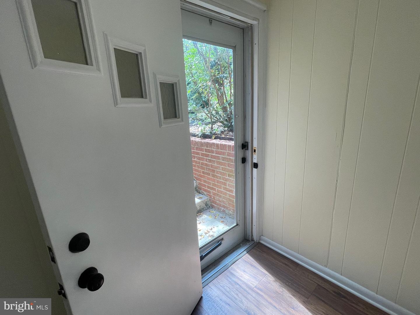 3111 MARL PAT DRIVE, ALEXANDRIA, Virginia 22310, 4 Bedrooms Bedrooms, ,3 BathroomsBathrooms,Residential,For sale,3111 MARL PAT DRIVE,VAFX2265098 MLS # VAFX2265098