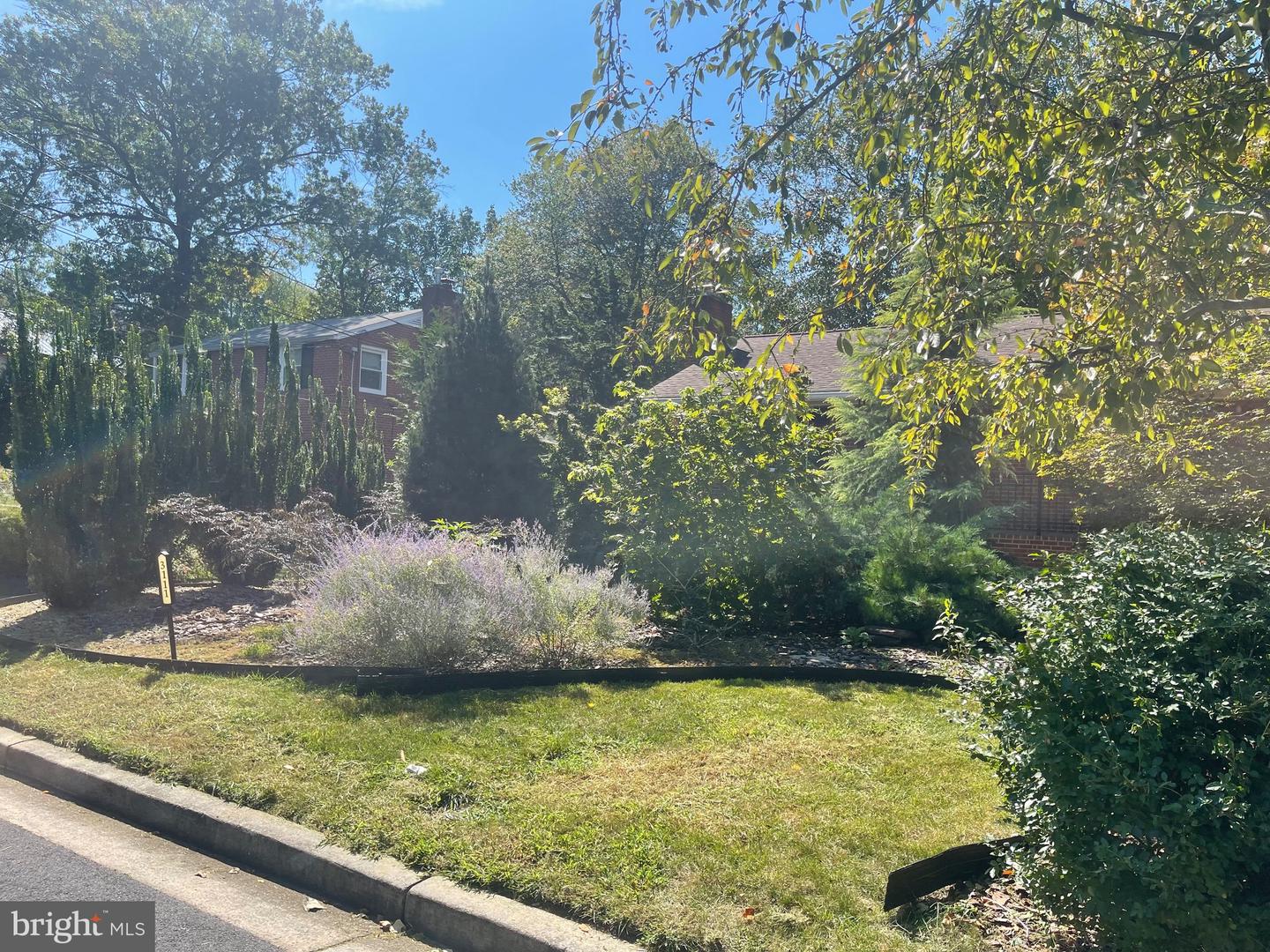 3111 MARL PAT DRIVE, ALEXANDRIA, Virginia 22310, 4 Bedrooms Bedrooms, ,3 BathroomsBathrooms,Residential,For sale,3111 MARL PAT DRIVE,VAFX2265098 MLS # VAFX2265098