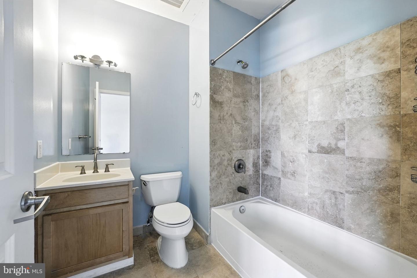5885 COLORADO AVE NW #402, WASHINGTON, District Of Columbia 20011, 1 Bedroom Bedrooms, ,1 BathroomBathrooms,Residential,For sale,5885 COLORADO AVE NW #402,DCDC2220460 MLS # DCDC2220460