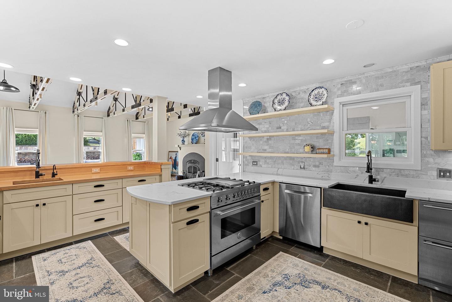 36437 WHISPERING SPRINGS CT, PURCELLVILLE, Virginia 20132, 4 Bedrooms Bedrooms, ,3 BathroomsBathrooms,Residential,For sale,36437 WHISPERING SPRINGS CT,VALO2106188 MLS # VALO2106188