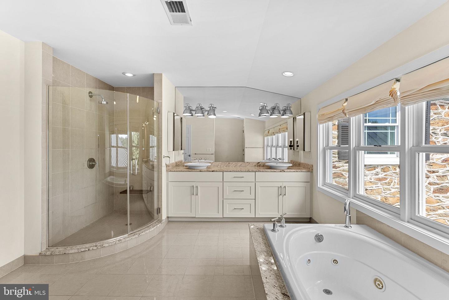 36437 WHISPERING SPRINGS CT, PURCELLVILLE, Virginia 20132, 4 Bedrooms Bedrooms, ,3 BathroomsBathrooms,Residential,For sale,36437 WHISPERING SPRINGS CT,VALO2106188 MLS # VALO2106188