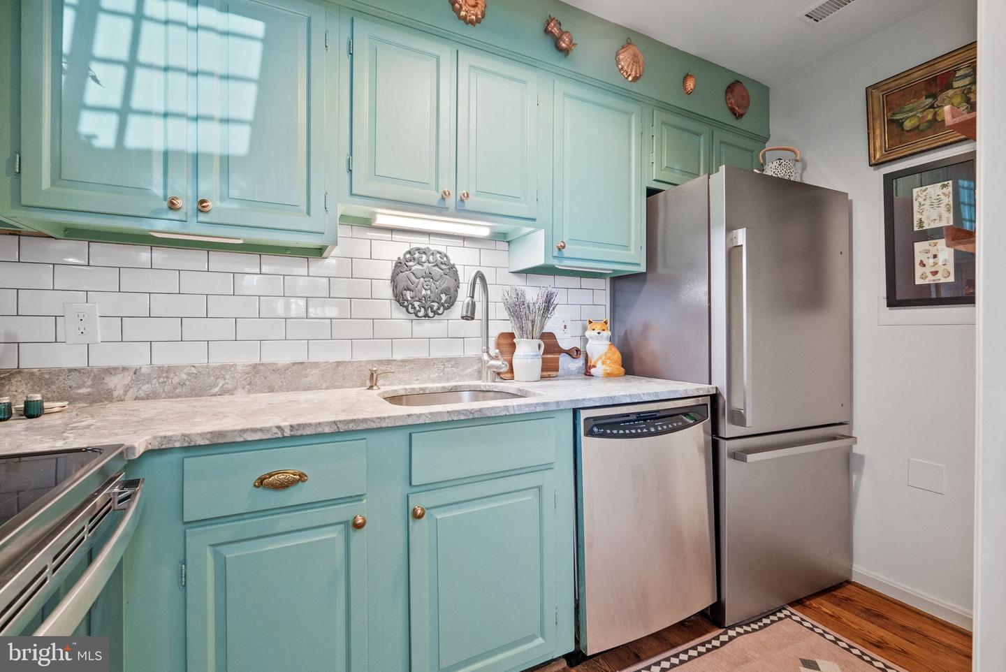 418 N SAINT ASAPH ST #1/2, ALEXANDRIA, Virginia 22314, 1 Bedroom Bedrooms, ,1 BathroomBathrooms,Residential,For sale,418 N SAINT ASAPH ST #1/2,VAAX2049322 MLS # VAAX2049322