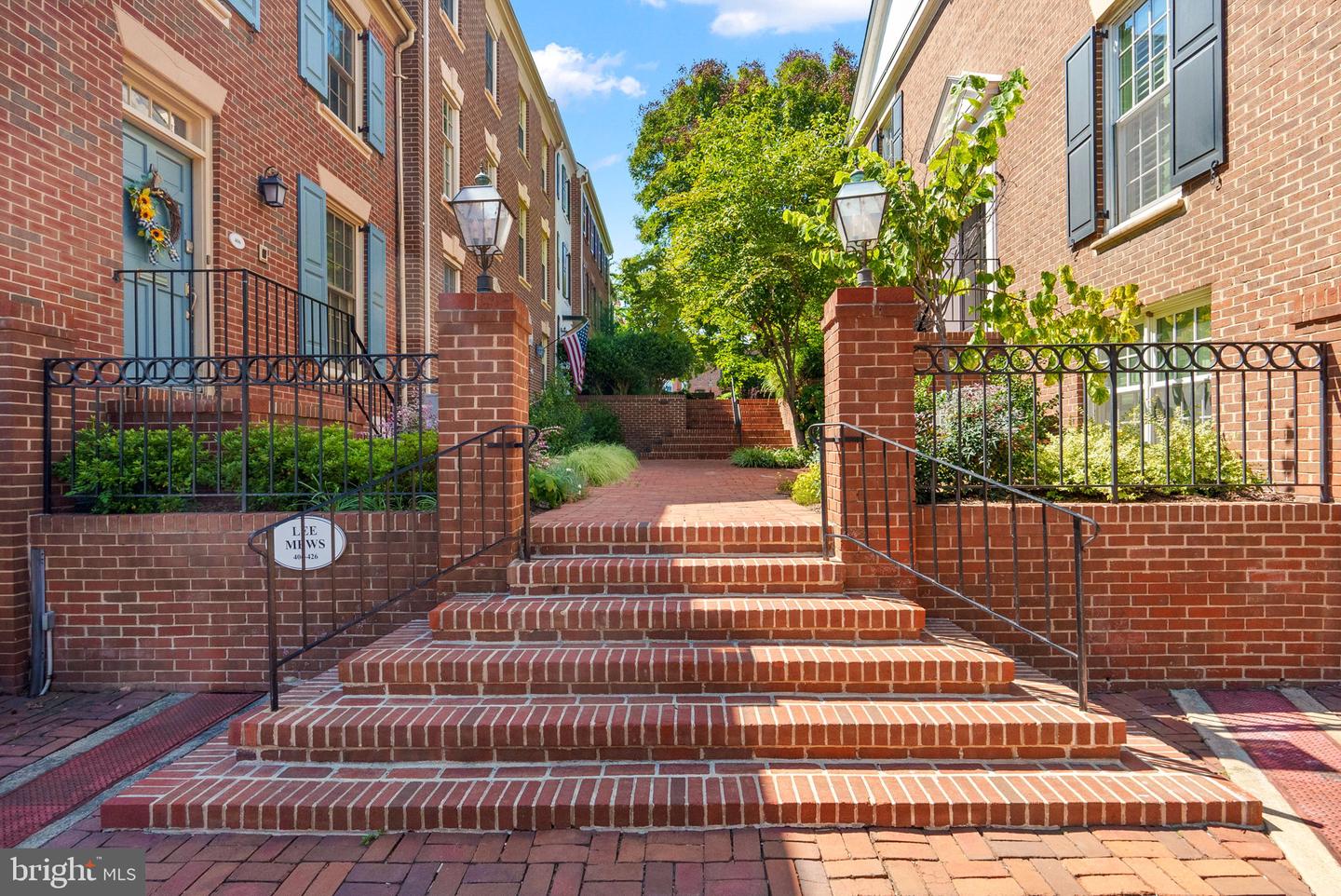 418 N SAINT ASAPH ST #1/2, ALEXANDRIA, Virginia 22314, 1 Bedroom Bedrooms, ,1 BathroomBathrooms,Residential,For sale,418 N SAINT ASAPH ST #1/2,VAAX2049322 MLS # VAAX2049322