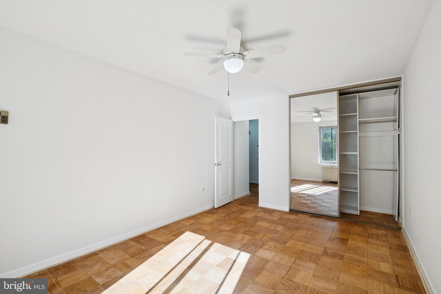 3000 SPOUT RUN PKWY #D405, ARLINGTON, Virginia 22201, 1 Bedroom Bedrooms, ,1 BathroomBathrooms,Residential,For sale,3000 SPOUT RUN PKWY #D405,VAAR2063196 MLS # VAAR2063196