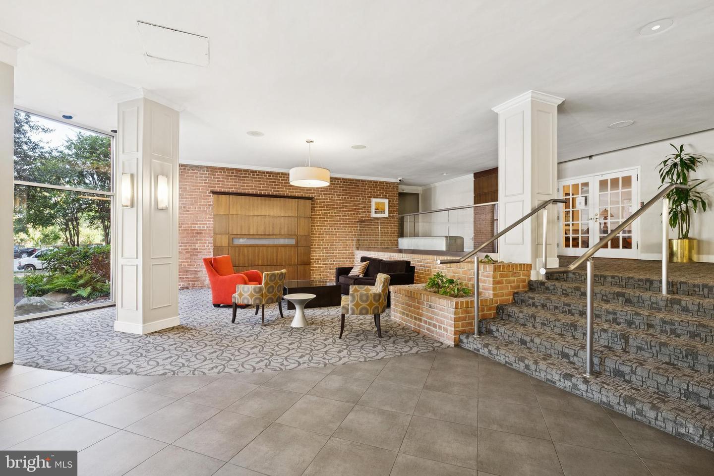 3000 SPOUT RUN PKWY #D405, ARLINGTON, Virginia 22201, 1 Bedroom Bedrooms, ,1 BathroomBathrooms,Residential,For sale,3000 SPOUT RUN PKWY #D405,VAAR2063196 MLS # VAAR2063196