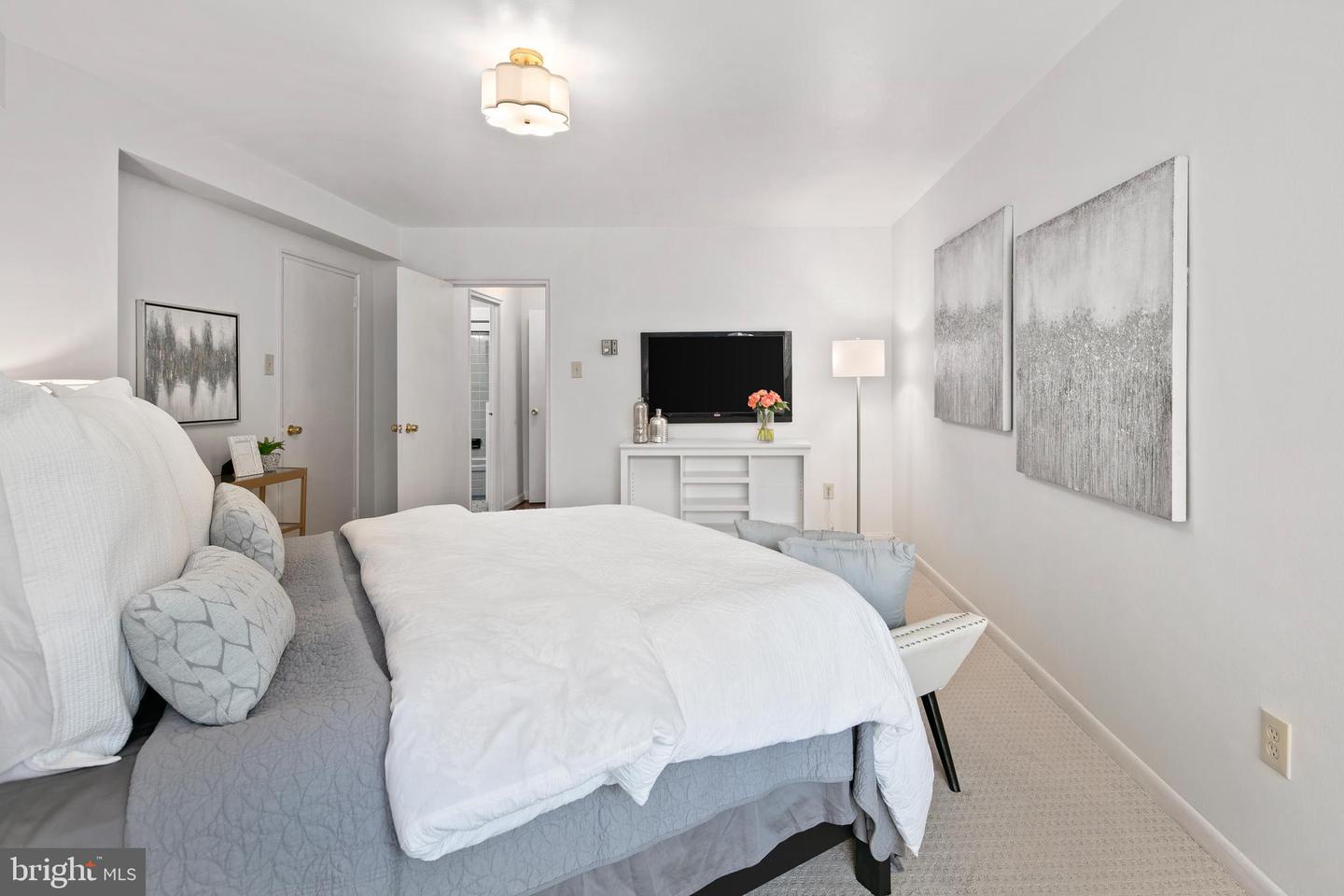6445 LUZON AVE NW #409, WASHINGTON, District Of Columbia 20012, 1 Bedroom Bedrooms, ,1 BathroomBathrooms,Residential,For sale,6445 LUZON AVE NW #409,DCDC2220632 MLS # DCDC2220632