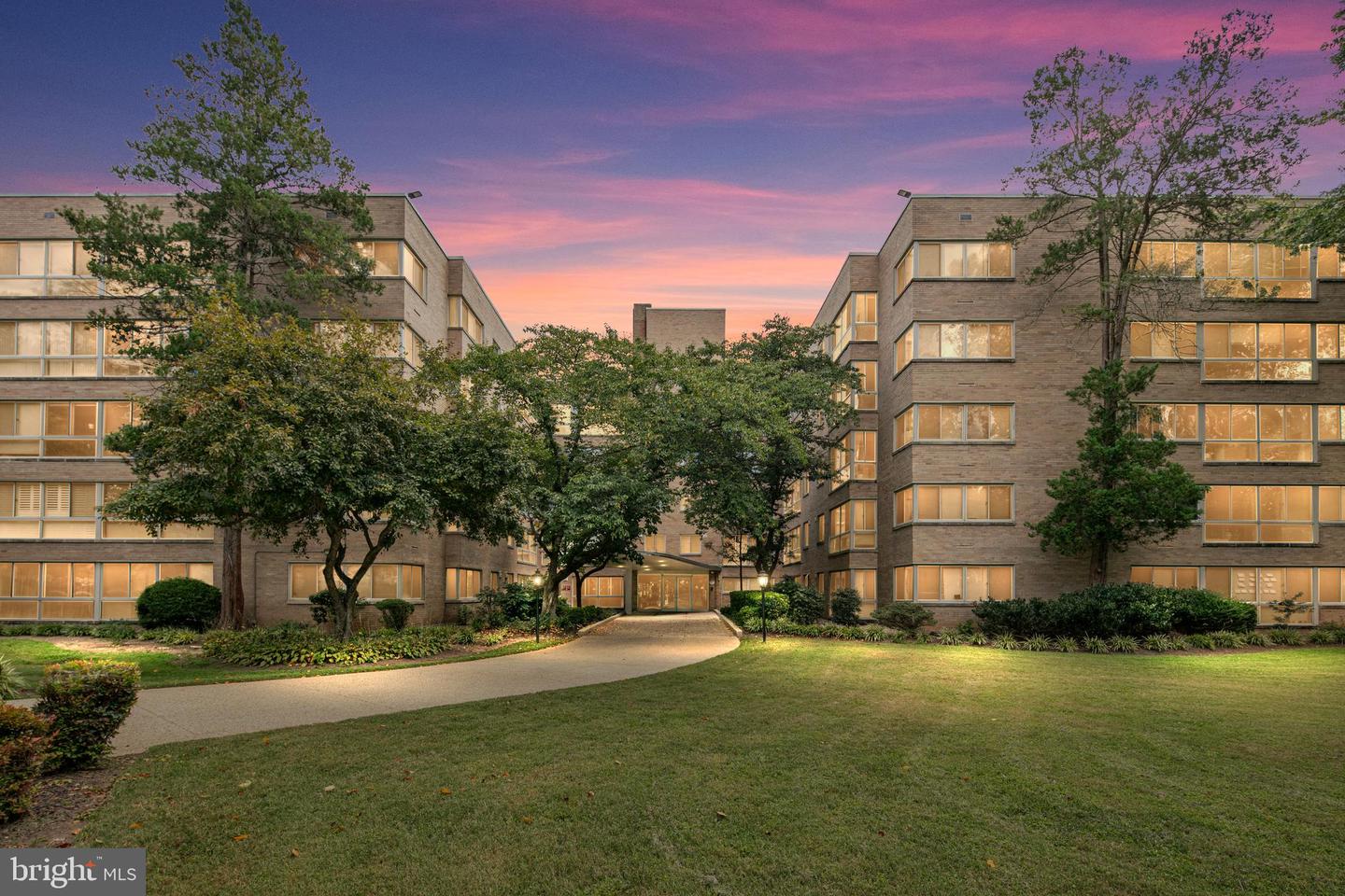 6445 LUZON AVE NW #409, WASHINGTON, District Of Columbia 20012, 1 Bedroom Bedrooms, ,1 BathroomBathrooms,Residential,For sale,6445 LUZON AVE NW #409,DCDC2220632 MLS # DCDC2220632