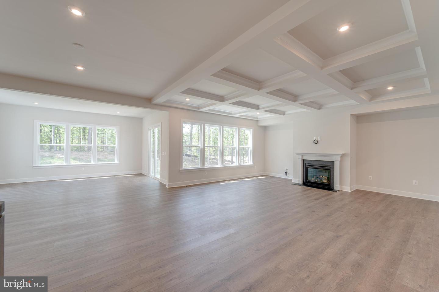 8701 MAPLE SPRINGS PL, MANASSAS, Virginia 20112, 7 Bedrooms Bedrooms, ,7 BathroomsBathrooms,Residential,For sale,8701 MAPLE SPRINGS PL,VAPW2103350 MLS # VAPW2103350