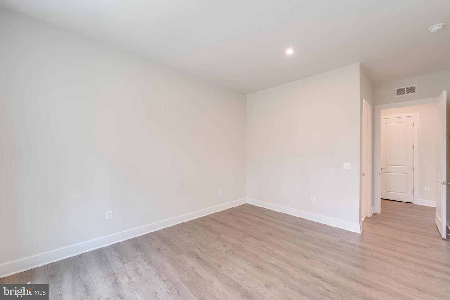 8701 MAPLE SPRINGS PL, MANASSAS, Virginia 20112, 7 Bedrooms Bedrooms, ,7 BathroomsBathrooms,Residential,For sale,8701 MAPLE SPRINGS PL,VAPW2103350 MLS # VAPW2103350