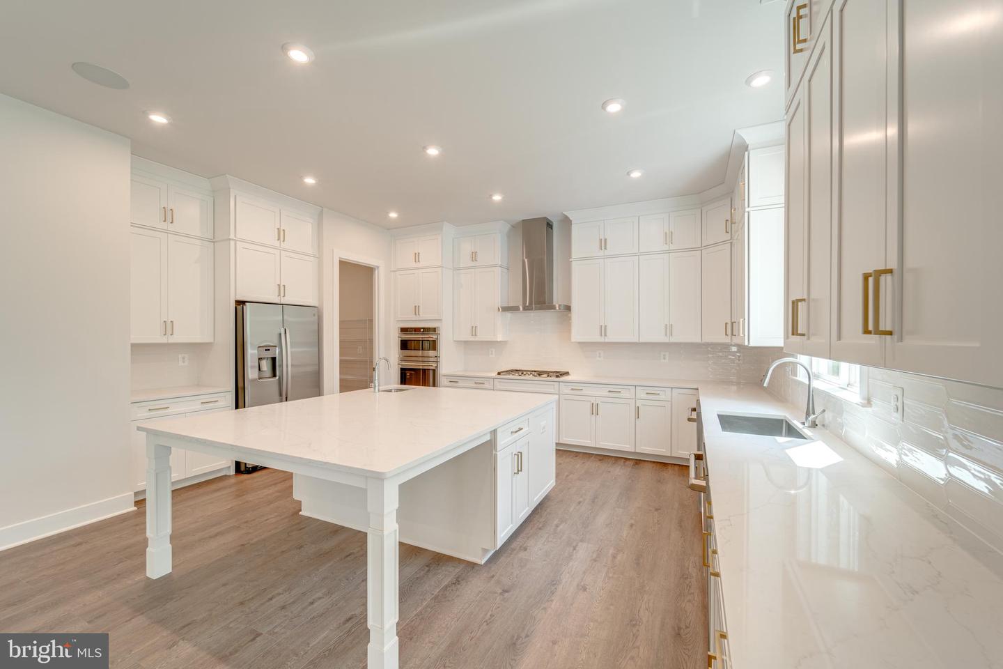 8701 MAPLE SPRINGS PL, MANASSAS, Virginia 20112, 7 Bedrooms Bedrooms, ,7 BathroomsBathrooms,Residential,For sale,8701 MAPLE SPRINGS PL,VAPW2103350 MLS # VAPW2103350