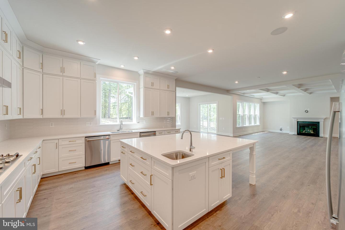 8701 MAPLE SPRINGS PL, MANASSAS, Virginia 20112, 7 Bedrooms Bedrooms, ,7 BathroomsBathrooms,Residential,For sale,8701 MAPLE SPRINGS PL,VAPW2103350 MLS # VAPW2103350