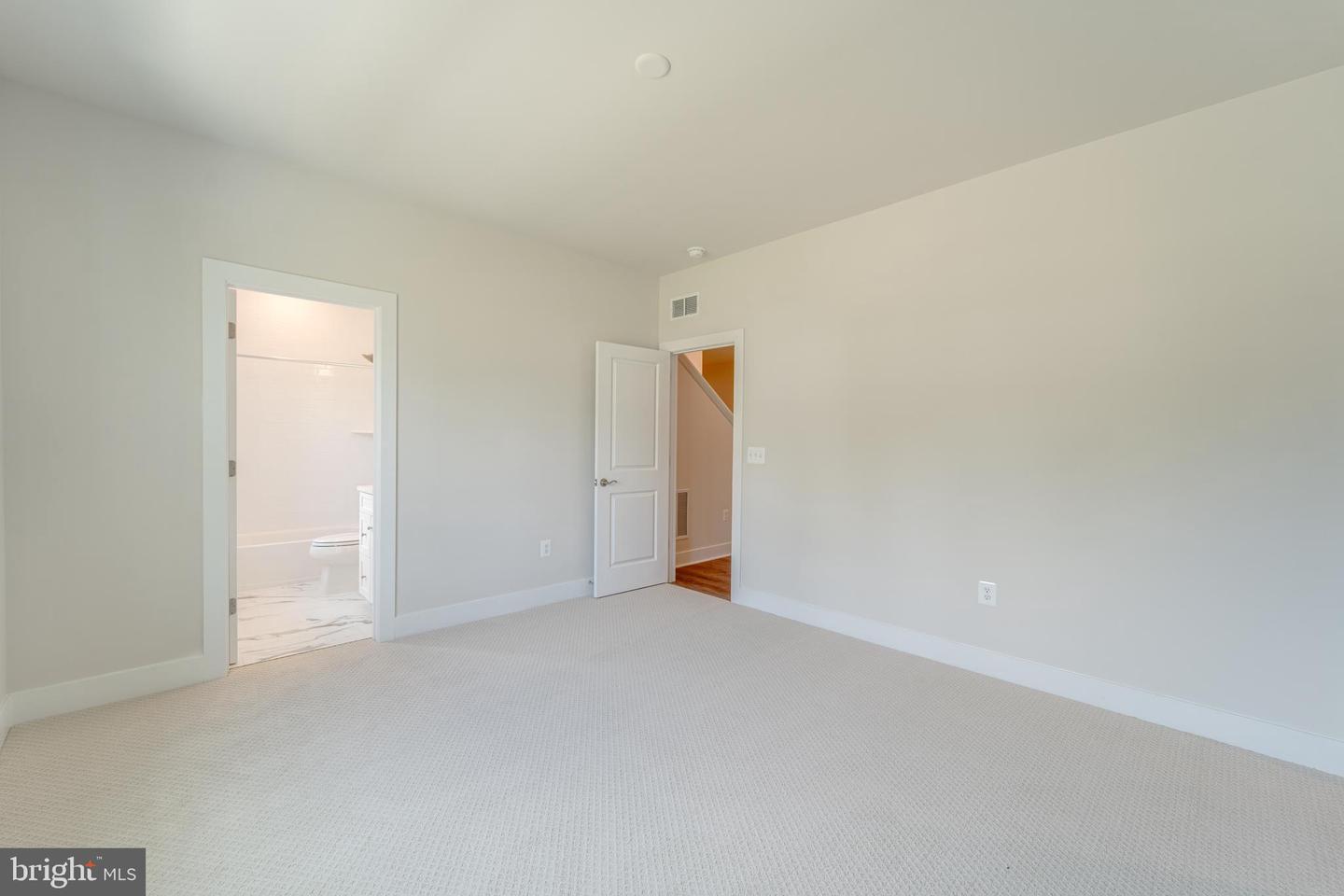 8701 MAPLE SPRINGS PL, MANASSAS, Virginia 20112, 7 Bedrooms Bedrooms, ,7 BathroomsBathrooms,Residential,For sale,8701 MAPLE SPRINGS PL,VAPW2103350 MLS # VAPW2103350