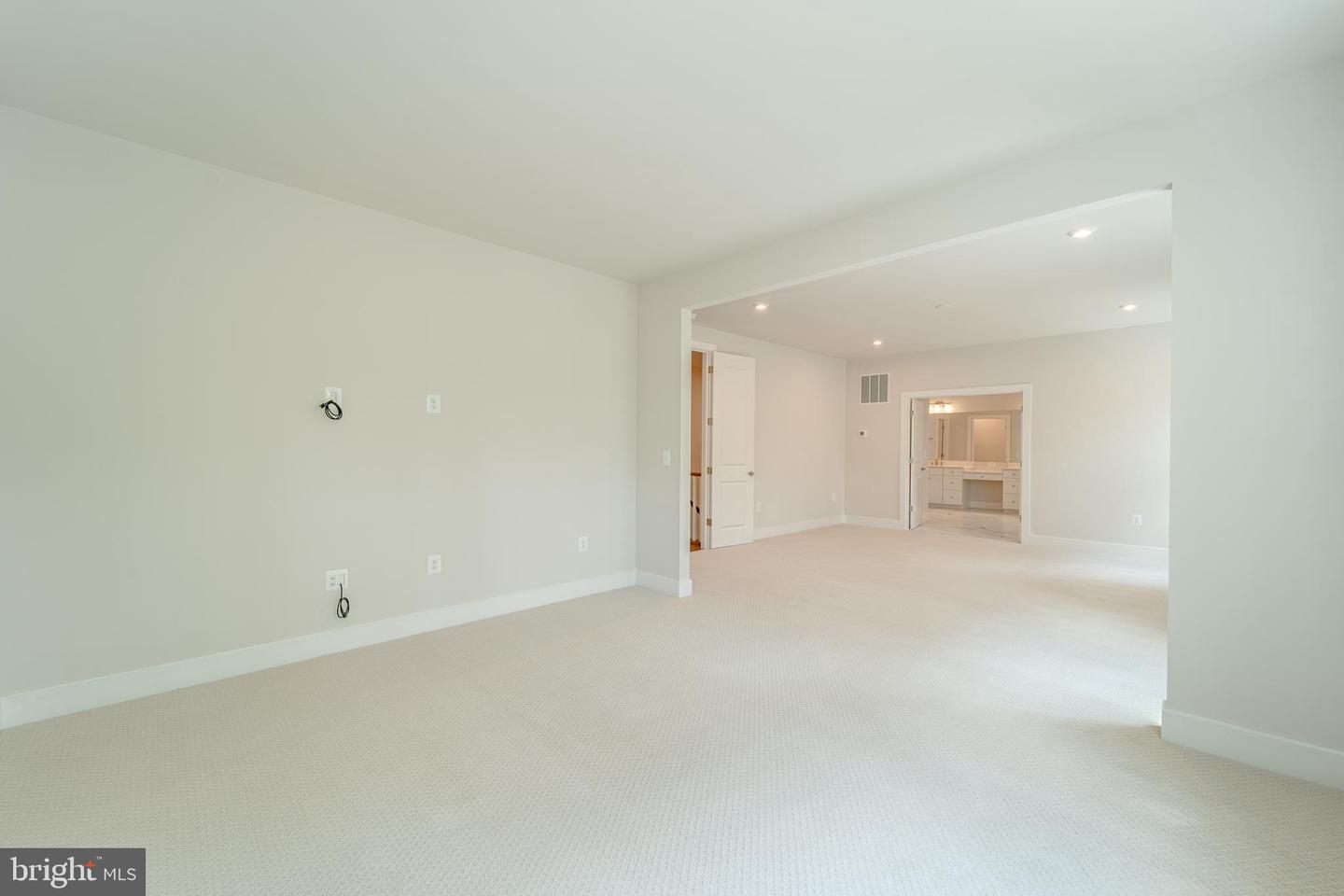 8701 MAPLE SPRINGS PL, MANASSAS, Virginia 20112, 7 Bedrooms Bedrooms, ,7 BathroomsBathrooms,Residential,For sale,8701 MAPLE SPRINGS PL,VAPW2103350 MLS # VAPW2103350