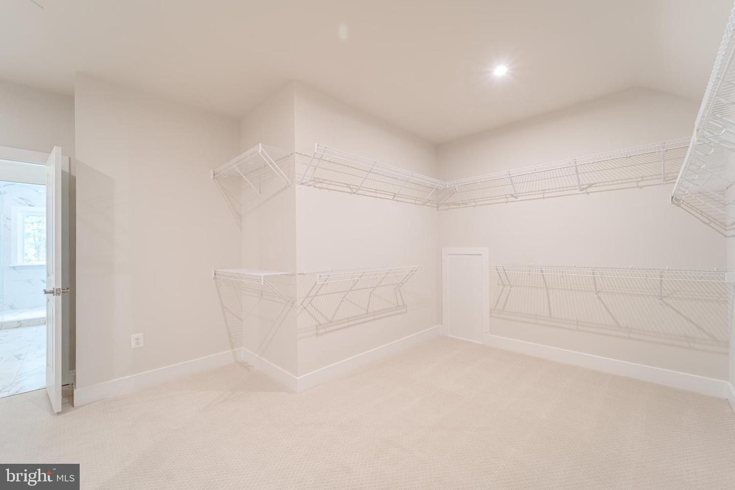 8701 MAPLE SPRINGS PL, MANASSAS, Virginia 20112, 7 Bedrooms Bedrooms, ,7 BathroomsBathrooms,Residential,For sale,8701 MAPLE SPRINGS PL,VAPW2103350 MLS # VAPW2103350